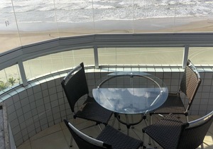 Apartment facing the sea with barbecue on the balcony, 2 parking spaces, 3 bedrooms
