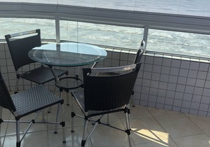 Apartment facing the sea with barbecue on the balcony, 2 parking spaces, 3 bedrooms
