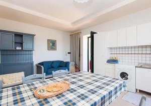 Apartment L'Oleandro in Collevecchio - 4 persons, 2 bedrooms