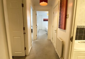 Apartment Next to Victoria Station