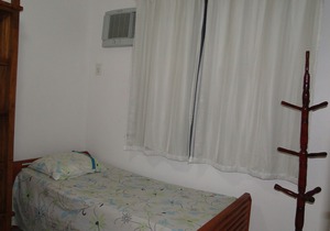 Apê super comfortable w / internet, air conditioning and sky close to the beach