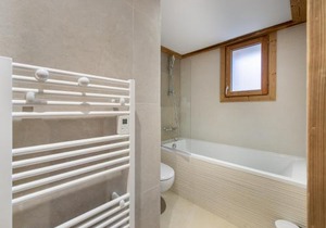 Appartement 8 pers. neuf proche pistes avec garage - FR-1-570-26