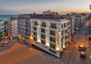Aprilis Gold Hotel