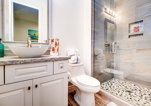 ARCADIA/BILTMORE - PRIVATE POOL- GREAT LOCATION- OPEN FLOOR PLAN -