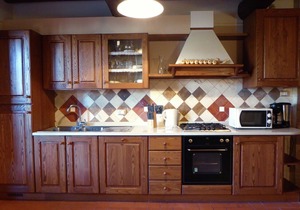 Attractive apartment in farmhouse with pool in beautiful surroundings