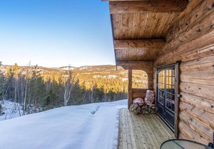 Awesome home in Drangedal w/ WiFi and 4 Bedrooms