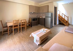 Beach front apartment in Nafpaktos with WiFi