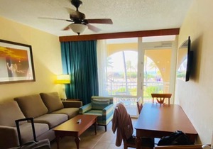 Beach Front: Eagle Beach - La Cabana Beach Resort & Casino