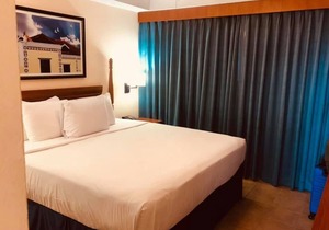 Beach Front: Eagle Beach - La Cabana Beach Resort & Casino