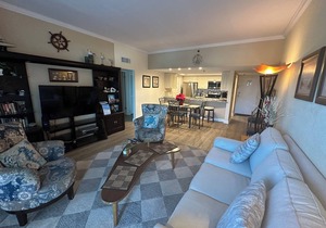 Beachfront 2BR Condo | Pool, Hot Tub & Beach Gear