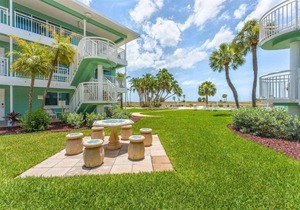 Beachfront Resort Suite With Heated Pool ➠ Tropic Terrace Resort #3