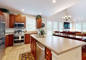 Bear Trap Dunes townhouse w/pool, gym, free WiFi, and shared sauna