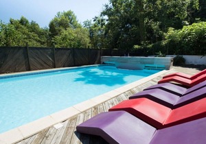 Beautiful typical Basque apartment in residence with swimming pool