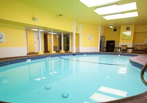 Beautiful studio unit at resort, sleeps 4