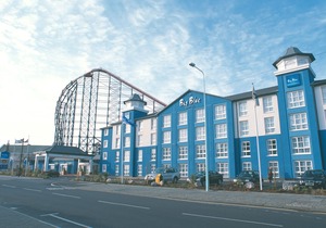 Big Blue Hotel