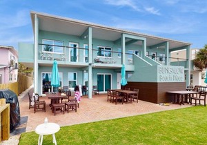 Bungalow Beach Place 2
