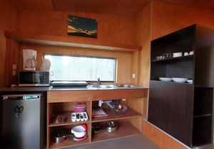 CABANE DANS LES ARBRES (4m) & SPA privatif 4/5 pers adapted PMR