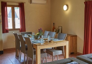 Captivating Holiday Home in Lacapelle-Marival with Garden