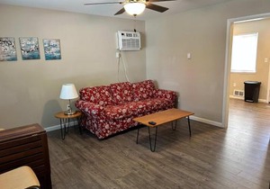 Carter #1 Two bedroom unit near Xavier Downtown