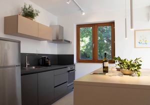 Casa Dubi. Kvarner 01 - Modest summer retreat with pool