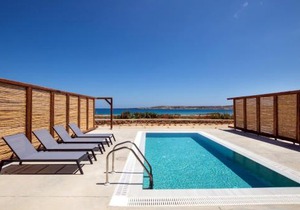 Cato Agro 2, Seafront Villa with Private Pool