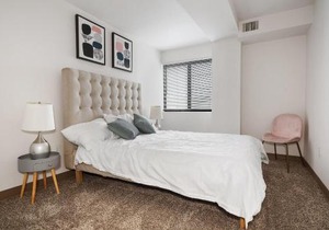 Central and Beautiful 2BR with Gym and Great View