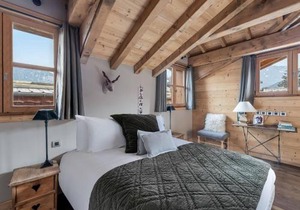 Chalet confortable avec sauna à Courchevel Le Praz, proche remontées - FR-1-568-15