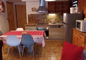 CHALET WITH GARDEN AND SPLENDID VIEW CHAINE MONT BLANC CHAMONIX BOSSONS. WIRELESS