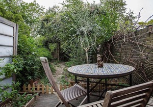 Charming 3-Bedroom Garden Flat In Edwardian Terrace