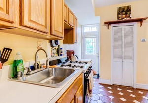 Charming Capitol Hill House, steps to Union Station, the H St. Corridor, and many DC Landmarks!