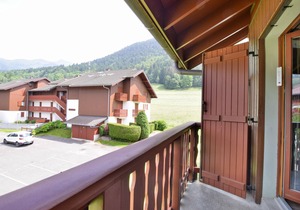 Charming Duplex Studio Near Lifts and Village Center in Bernex