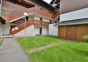 Charming Duplex Studio Near Lifts and Village Center in Bernex