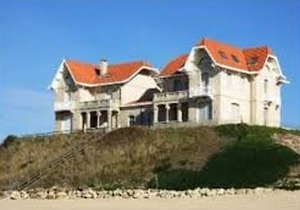 Charming T2 Cabin Apartment in Biscarrosse, Near Beach, Sleeps 4