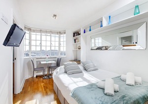 Chelsea Studio with a view!!