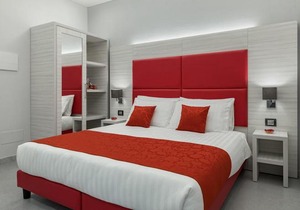 Cinqueterre Behind