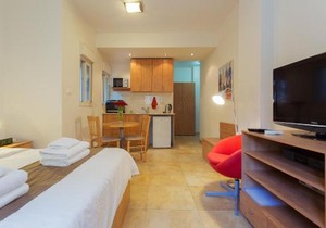 Colony Suites- Hananya St.