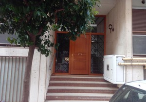 Colourful Athens centre apartment