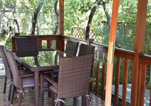Comfort cottage in a quiet and natural campsite T03