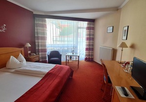 Comfort Double Room - Hotel zur Post Waldbreitbach