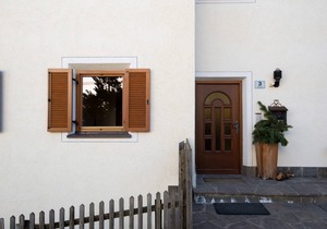 Comfortable Apartment 3 "Zur Sonne" with Mountain View, Garden & Wi-Fi
