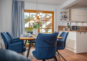 Comfortable semi-detached house with terrace, garden view and heated pool -