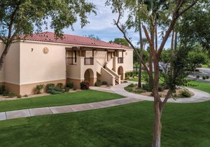 Comfy Studio Suite at Legacy Golf Resort