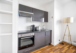 Compact Notting Hill 1BR, 8 min walk to Holland Park, by Blueground