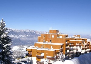 Cozy studio 3 sleeps in Adrets-Prapoutel, east-facing balcony