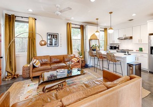 Creative & Cozy | Walkable East Austin Locale | Screened Porch, Fenced Yard