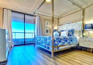 Crescent Beach Club II 5B