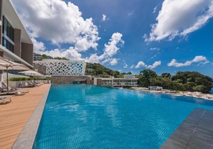 Crimson Resort & Spa Boracay