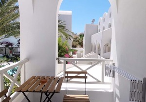 Deluxe Double Studio 30 meters from Perissa Beach