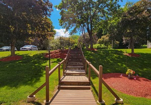 Discover Laconia: 3BR Condo 10min Walk to Weirs Beach