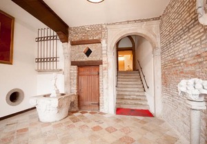 Doge Palace 5